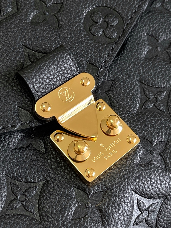 ルイヴィトンバッグ細部ディテール